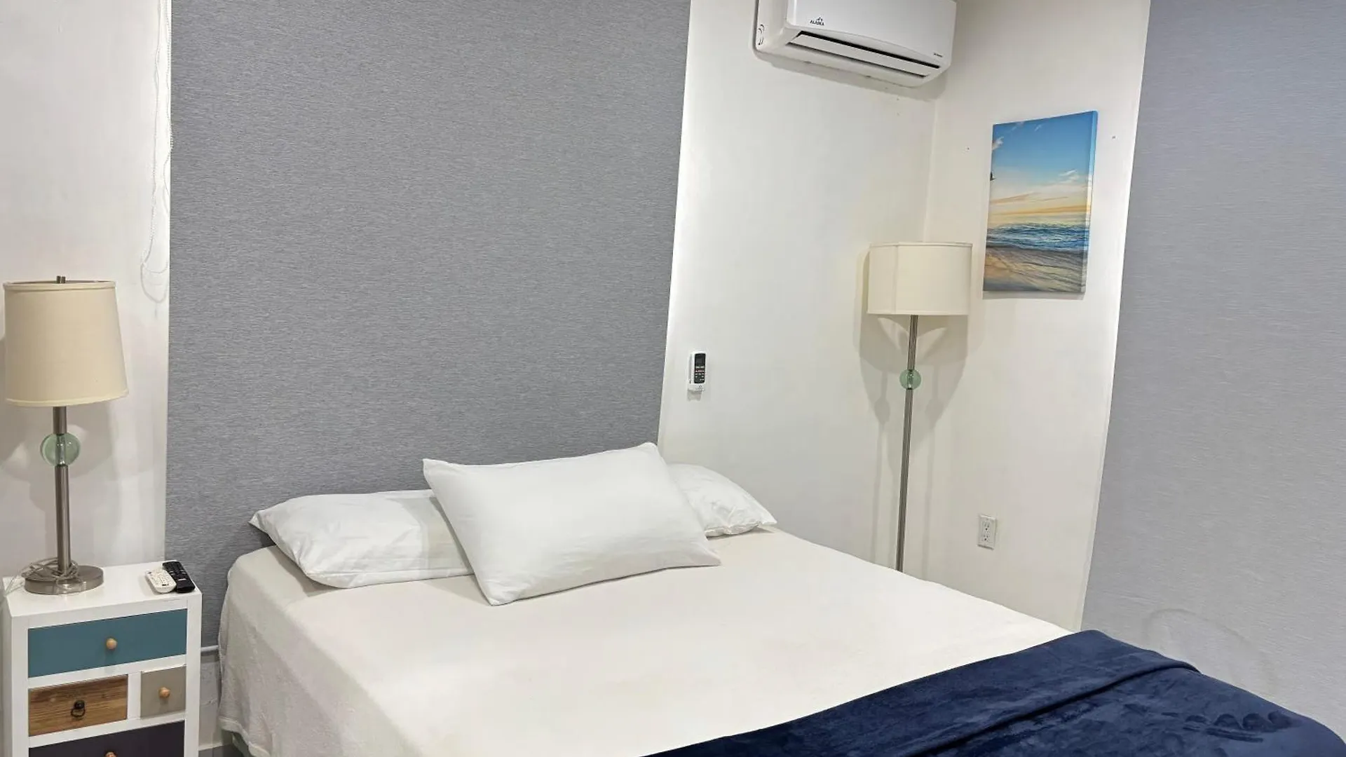 The Almas Apartment Willemstad