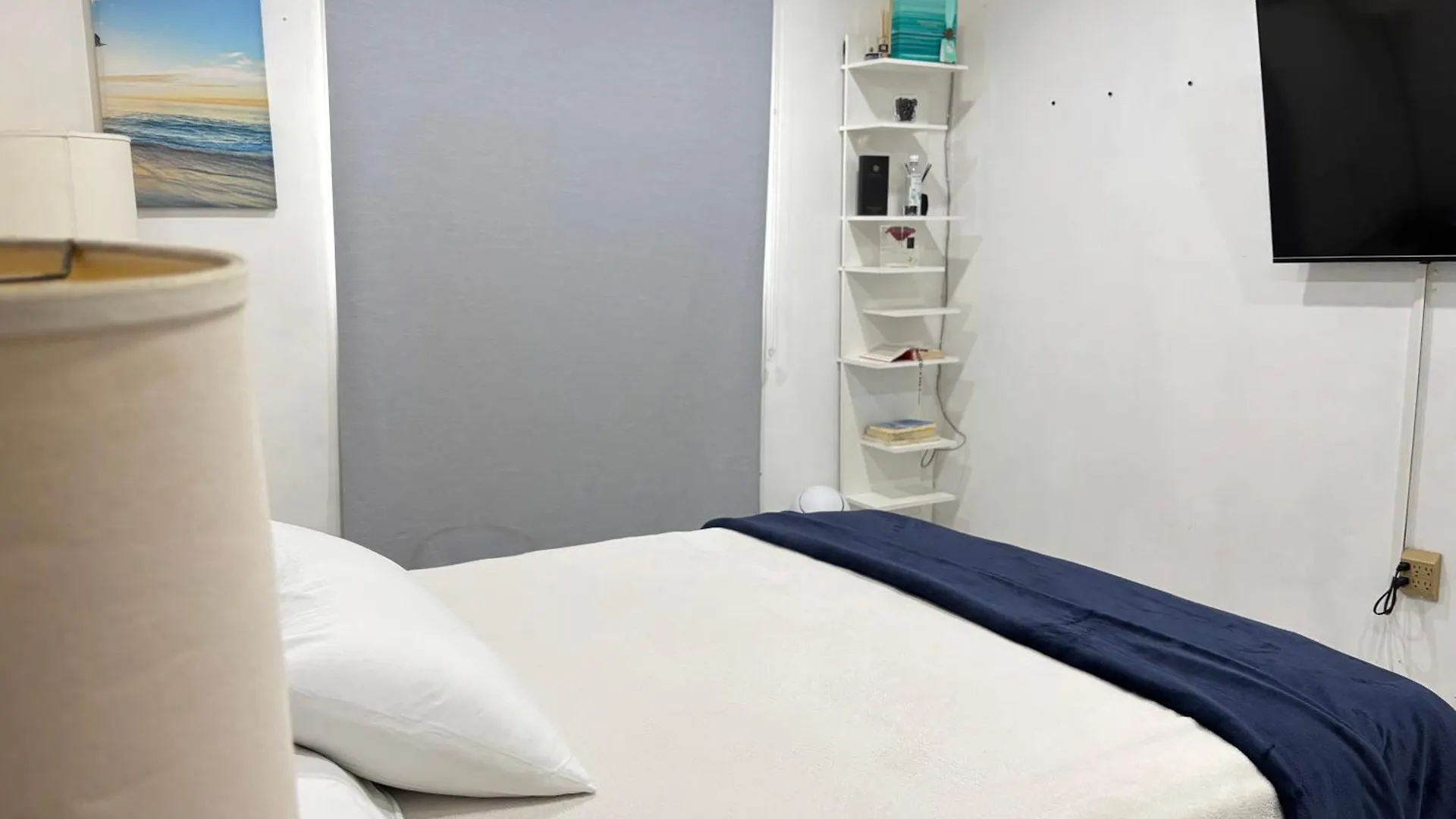 The Almas Apartment Willemstad